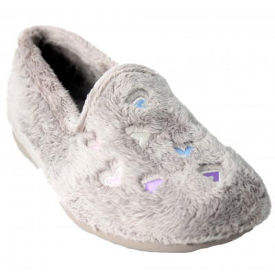 Cabrera 4440 - Women's Girl's Closed Toe Slippers In Beige Color With Hearts