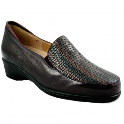 Pie Santo 195610 - Bordeaux Leather Women's Loafers with Detail at the Toe